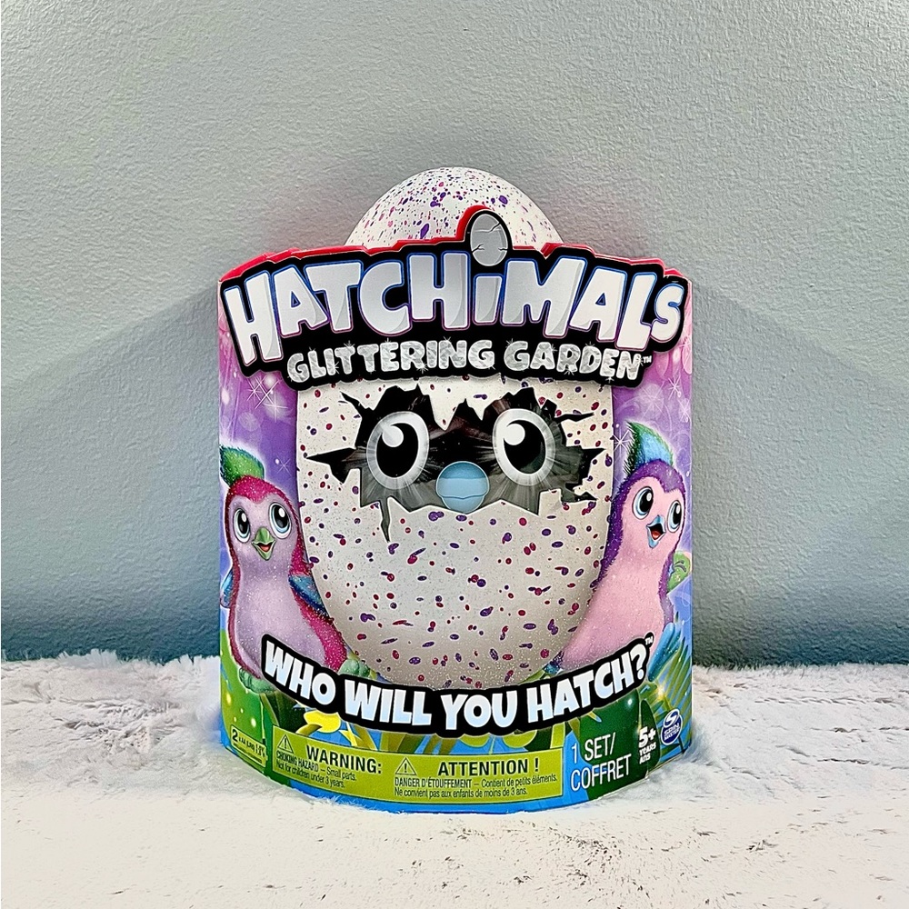 Hatchimals Glittering Garden's Sparkly Pengula, Hatching Egg, Interactive Pet